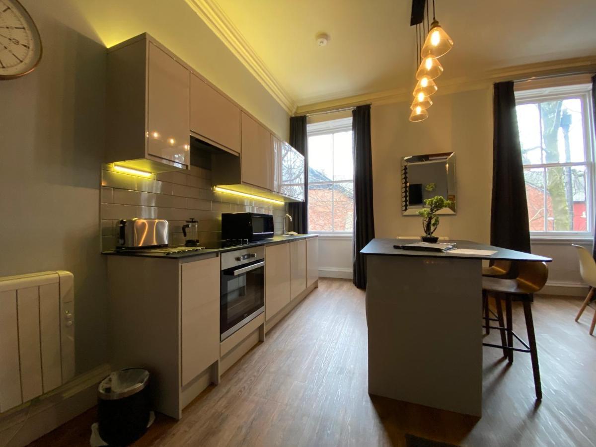 The Waterhouse At Claremont Apartment *